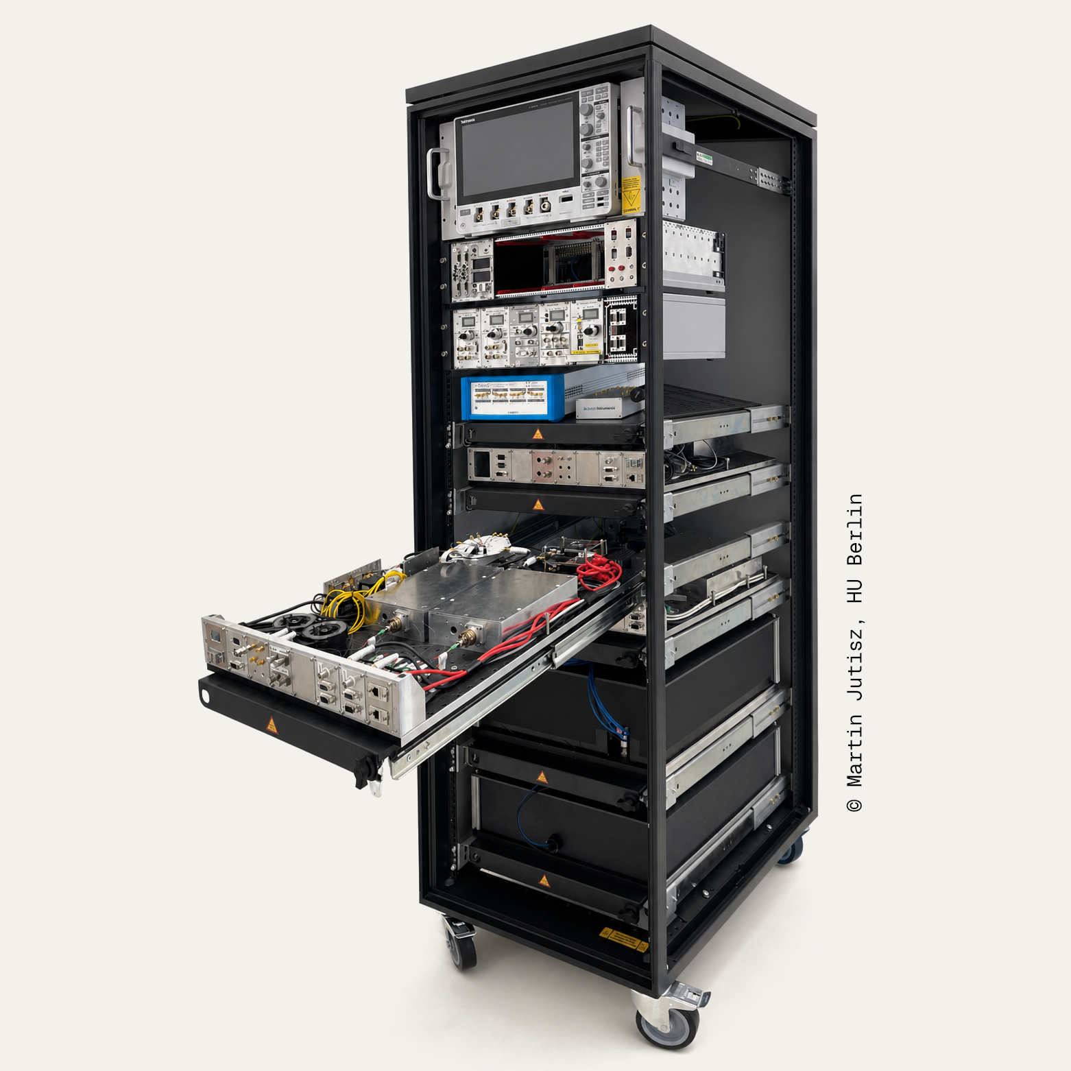 AQLS room-temperature quantum memory system